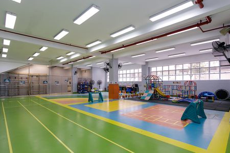 幼稚園雨天操場 (1).jpg