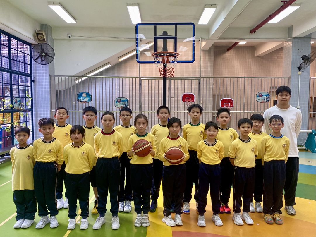 小學U10籃球隊.jpg